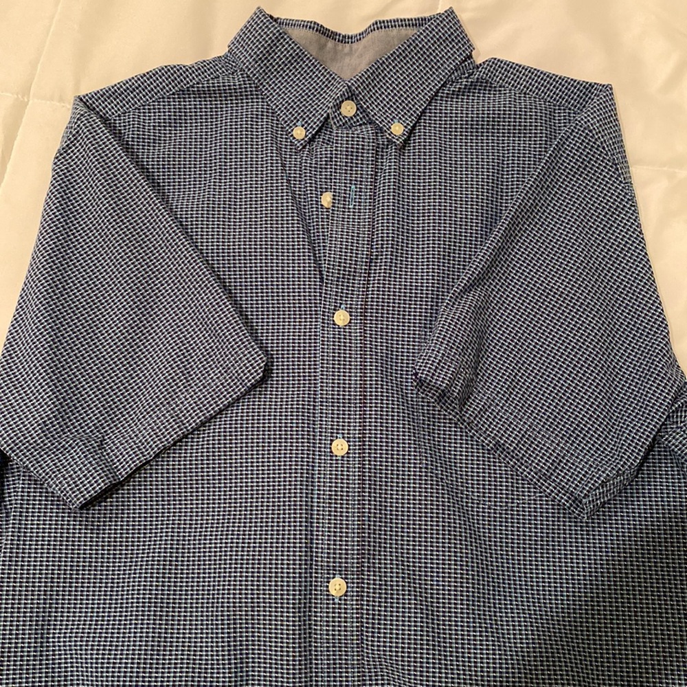 Mens short sleeve dress shirt